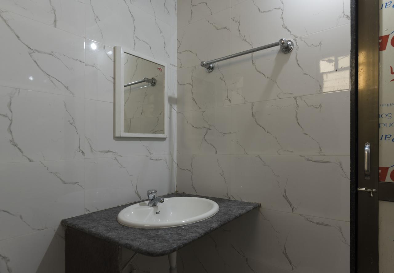 Hotel M J Residency Puri Exterior photo