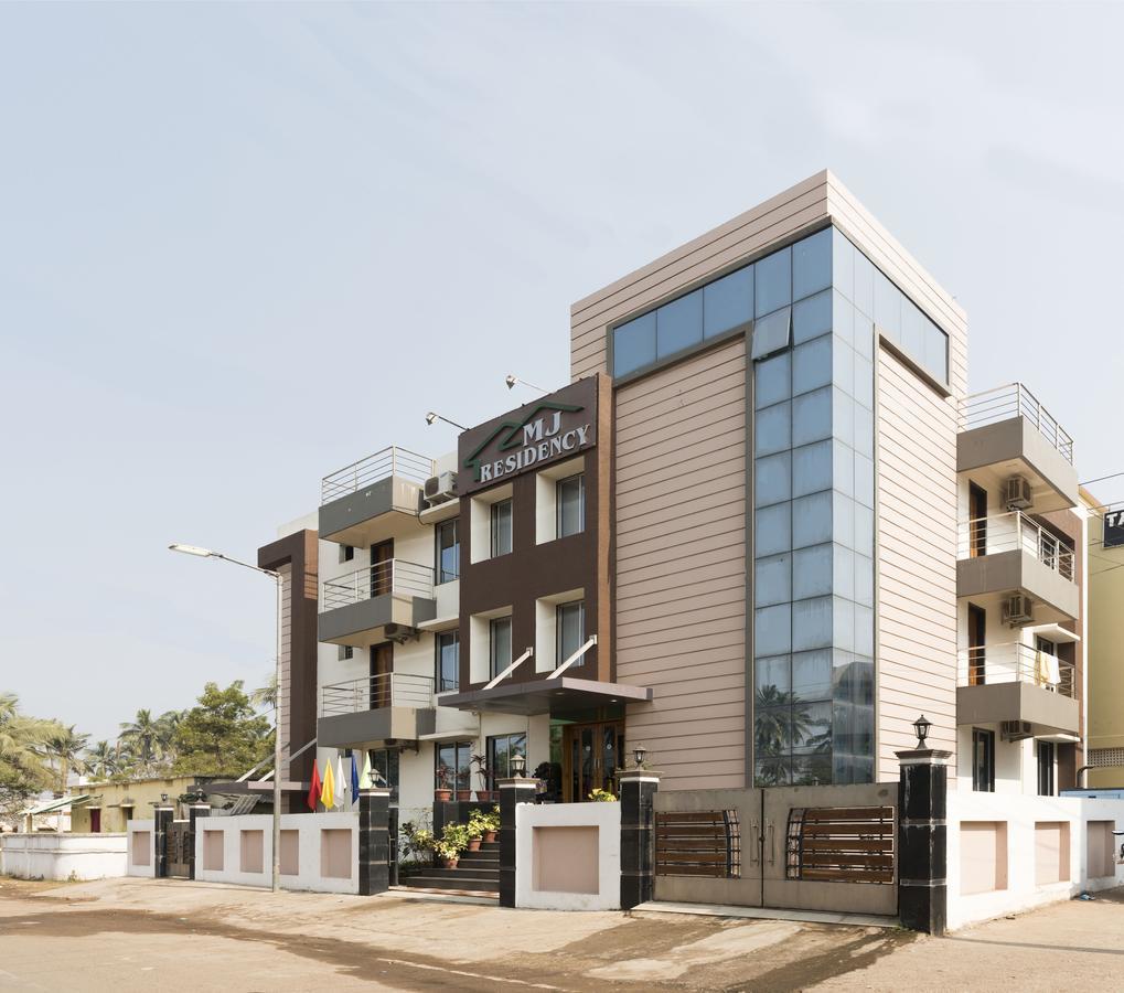 Hotel M J Residency Puri Exterior photo